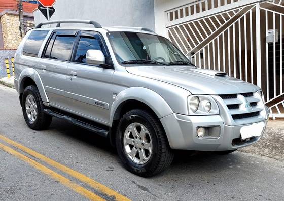 MITSUBISHI PAJERO SPORT 2.5 HPE 4X4 8V TURBO INTERCOOLER DIESEL 4P AUTOMÁTICO